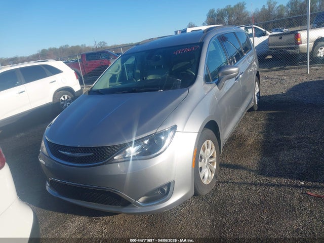 Aukcja sprzedaży 2017 Chrysler Pacifica Touring-l, vin: 2C4RC1BG2HR515548, numer aukcji: 44771697