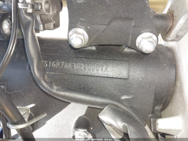 JS1GR7MA3E2100017 Suzuki GSX-R750