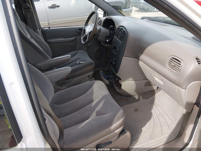2002 CHRYSLER VOYAGER 1C4GJ15B32B564342 Photo 4