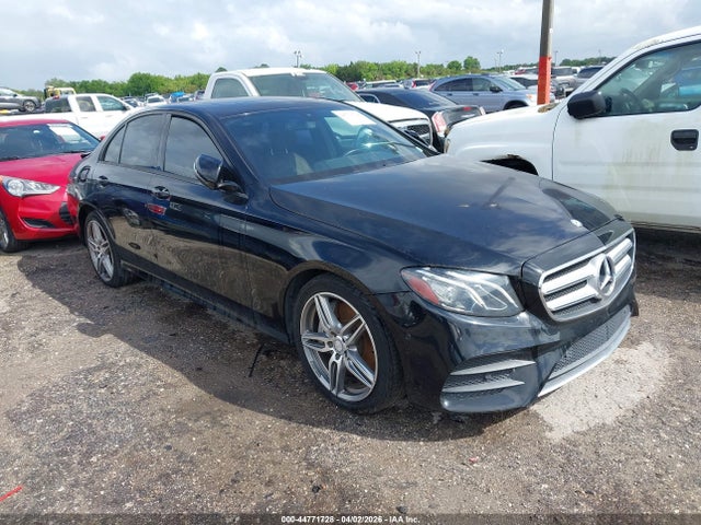 2017 MERCEDES-BENZ E 300 WDDZF4JB4HA147334
