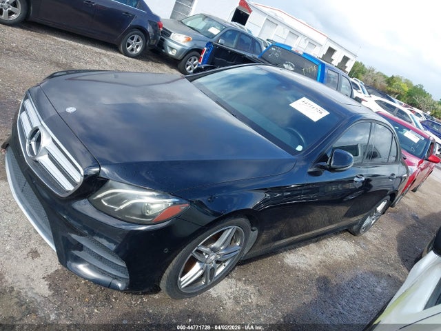 2017 Mercedes-benz E 300 მანქანა იყიდება აუქციონზე, vin: WDDZF4JB4HA147334, აუქციონის ნომერი: 44771728