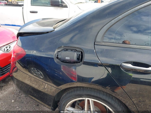 2017 MERCEDES-BENZ E 300 WDDZF4JB4HA147334 Photo 5