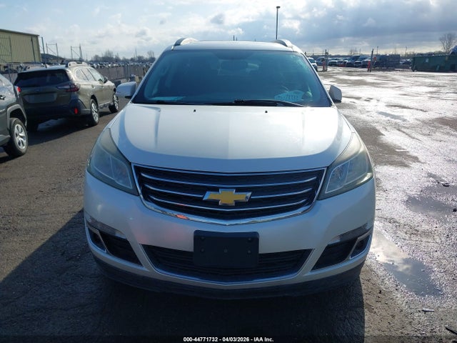 44771732 :رقم المزاد ، 1GNKVGKD3EJ275180 vin ، 2014 Chevrolet Traverse 1lt مزاد بيع