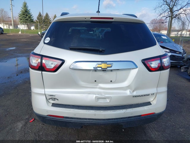 44771732 :رقم المزاد ، 1GNKVGKD3EJ275180 vin ، 2014 Chevrolet Traverse 1lt مزاد بيع