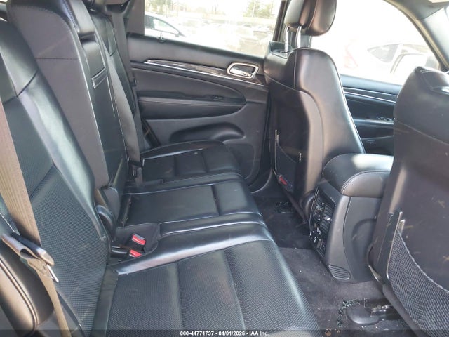 2015 Jeep Grand Cherokee Overland მანქანა იყიდება აუქციონზე, vin: 1C4RJECG2FC192863, აუქციონის ნომერი: 44771737
