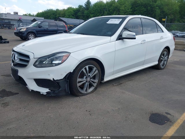 44771739 :رقم المزاد ، WDDHF8JB1FB137595 vin ، 2015 Mercedes-benz E 350 4matic مزاد بيع