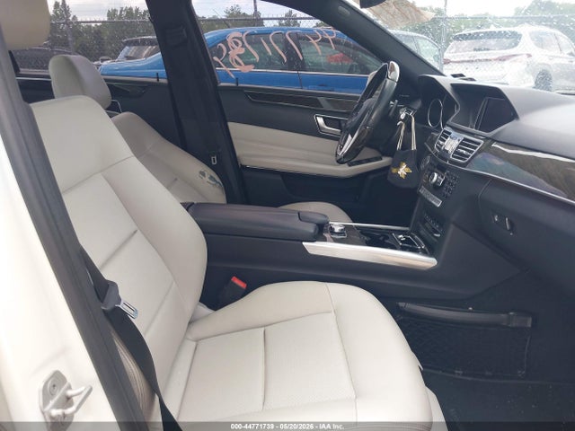 44771739 :رقم المزاد ، WDDHF8JB1FB137595 vin ، 2015 Mercedes-benz E 350 4matic مزاد بيع