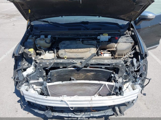2018 Chrysler Pacifica Hybrid Limited მანქანა იყიდება აუქციონზე, vin: 2C4RC1N79JR159293, აუქციონის ნომერი: 44771845