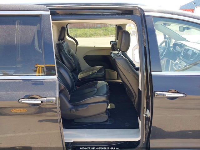2018 Chrysler Pacifica Hybrid Limited მანქანა იყიდება აუქციონზე, vin: 2C4RC1N79JR159293, აუქციონის ნომერი: 44771845