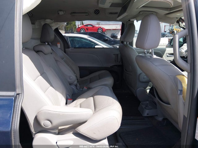 Aukcja sprzedaży 2018 Toyota Sienna Xle Premium 8 Passenger, vin: 5TDYZ3DC2JS903702, numer aukcji: 44771874