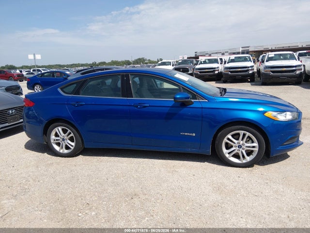3FA6P0UU6JR122467 Ford Fusion Hybrid S