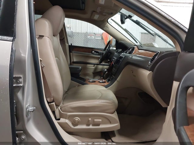 44771887 :رقم المزاد ، 5GALRBED3AJ172997 vin ، 2010 Buick Enclave 1xl مزاد بيع