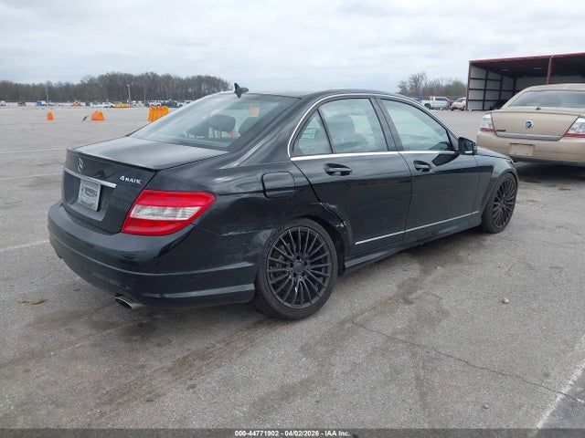 44771902 :رقم المزاد ، WDDGF8BB9BR186975 vin ، 2011 Mercedes-benz C 300 Sport 4matic مزاد بيع
