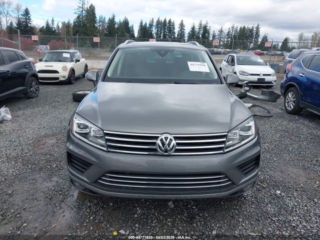 Aukcja sprzedaży 2016 Volkswagen Touareg Vr6 Lux, vin: WVGEF9BP4GD002352, numer aukcji: 44771920