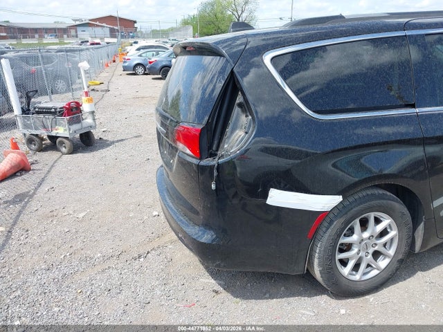 44771952 :رقم المزاد ، 2C4RC1DG7MR515181 vin ، 2021 Chrysler Voyager Lxi مزاد بيع