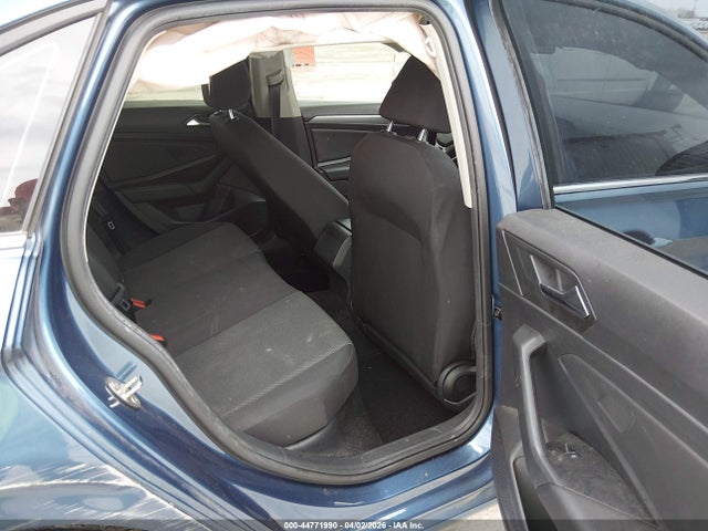 44771990 :رقم المزاد ، 3VWC57BU7MM086401 vin ، 2021 Volkswagen Jetta 1.4t R-line/1.4t S/1.4t Se مزاد بيع