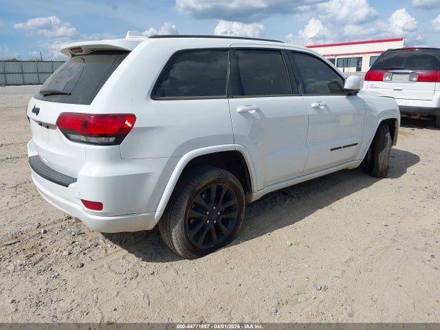 Продажа на аукционе авто 2018 Jeep Grand Cherokee Altitude 4x2, vin: 1C4RJEAG9JC168930, номер лота: 44771997