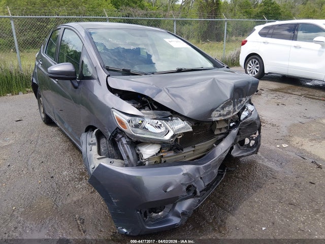 44772017 :رقم المزاد ، 3HGGK5G55FM740867 vin ، 2015 Honda Fit Lx مزاد بيع