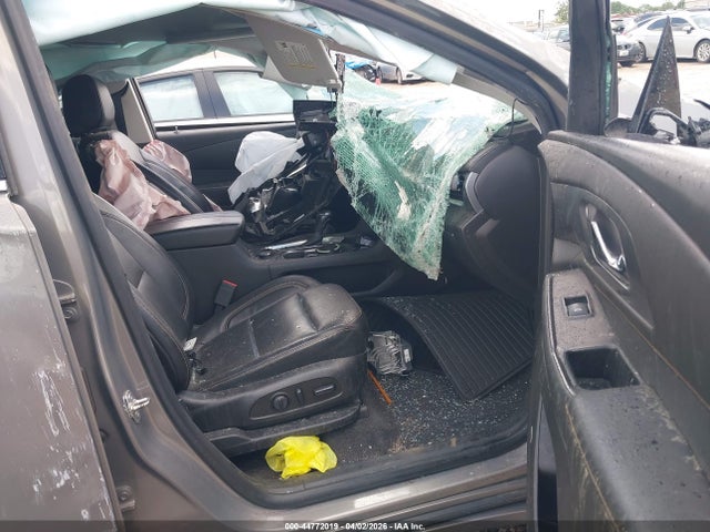 44772019 :رقم المزاد ، 1GNERKKW5KJ152417 vin ، 2019 Chevrolet Traverse Premier مزاد بيع