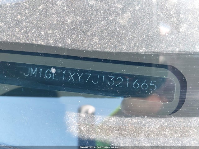 44772029 :رقم المزاد ، JM1GL1XY7J1321665 vin ، 2018 Mazda Mazda6 Signature مزاد بيع
