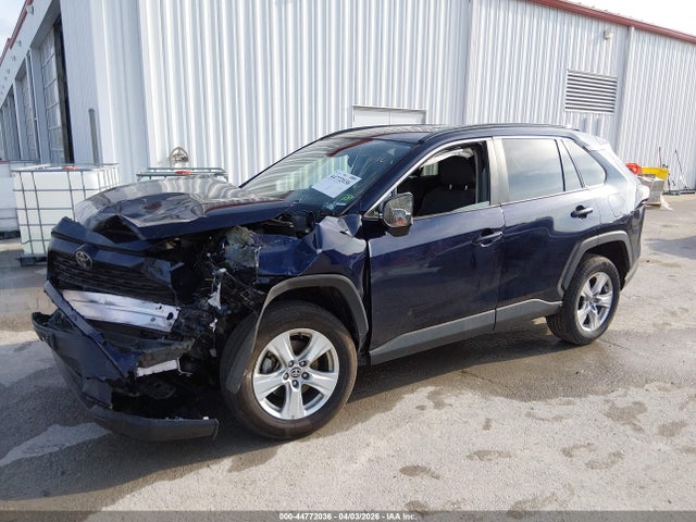 Aukcja sprzedaży 2021 Toyota Rav4 Xle, vin: 2T3P1RFV0MW233302, numer aukcji: 44772036