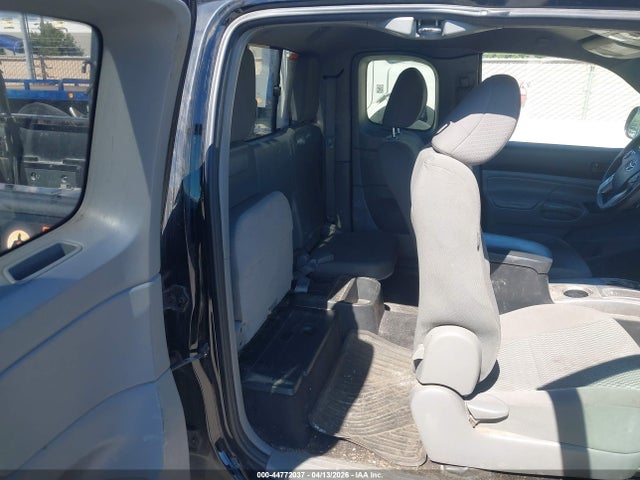 2014 Toyota Tacoma Prerunner V6 მანქანა იყიდება აუქციონზე, vin: 5TFTU4GN7EX055439, აუქციონის ნომერი: 44772037