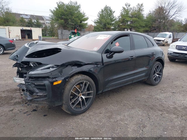 Auction sale of the 2022 Porsche Macan, vin: WP1AA2A59NLB05485, lot number: 44772058