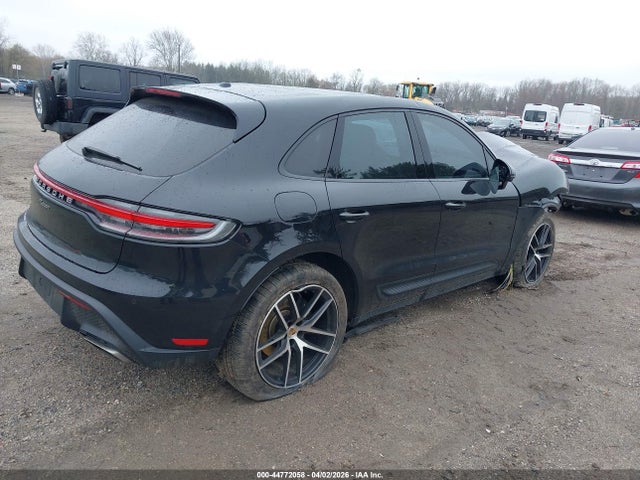 Auction sale of the 2022 Porsche Macan, vin: WP1AA2A59NLB05485, lot number: 44772058