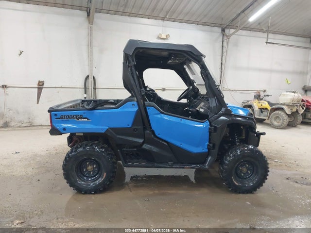 1HFVE04A5J4205369 Honda Sxs1000 M3