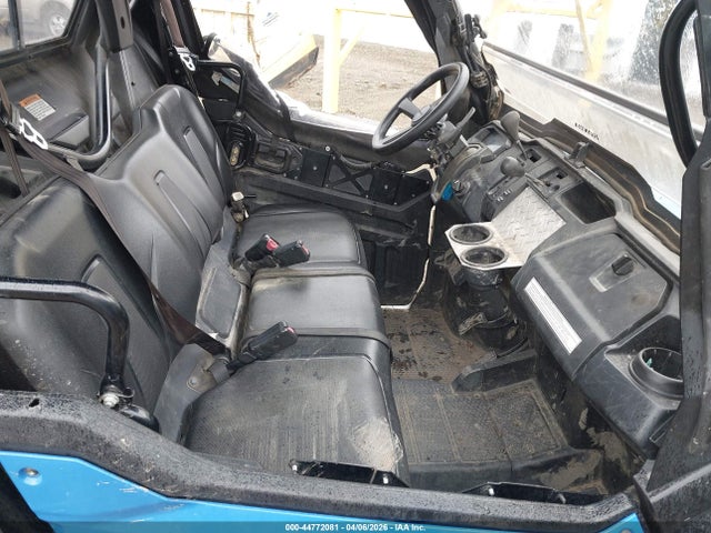 1HFVE04A5J4205369 Honda Sxs1000 M3