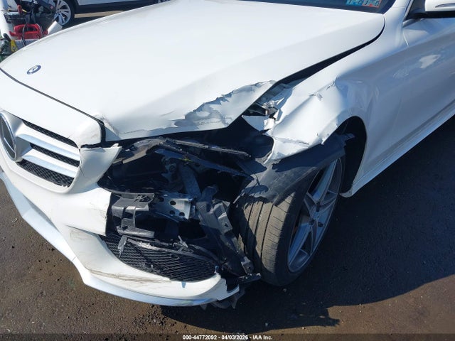 Aukcja sprzedaży 2015 Mercedes-benz C 300 Sport 4matic, vin: 55SWF4KB9FU009061, numer aukcji: 44772092