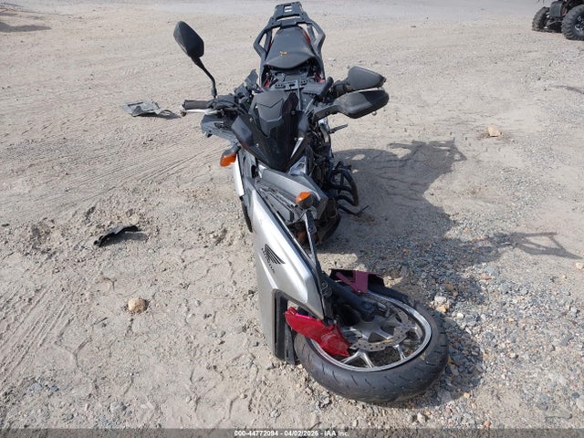 JH2RC8703HK100085 Honda NC700X