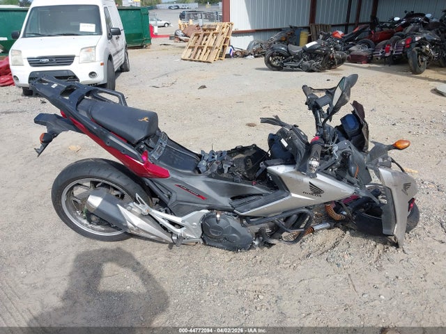 JH2RC8703HK100085 Honda NC700X