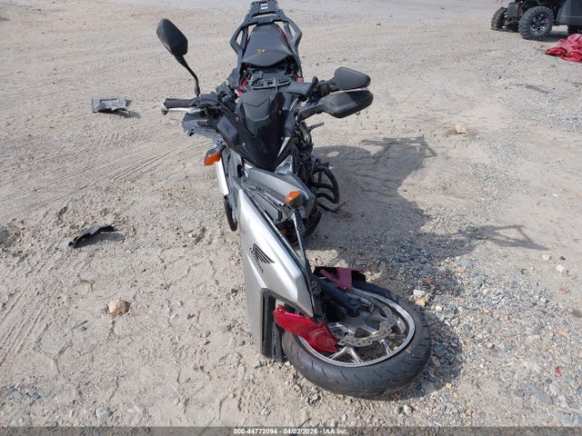 JH2RC8703HK100085 Honda NC700X