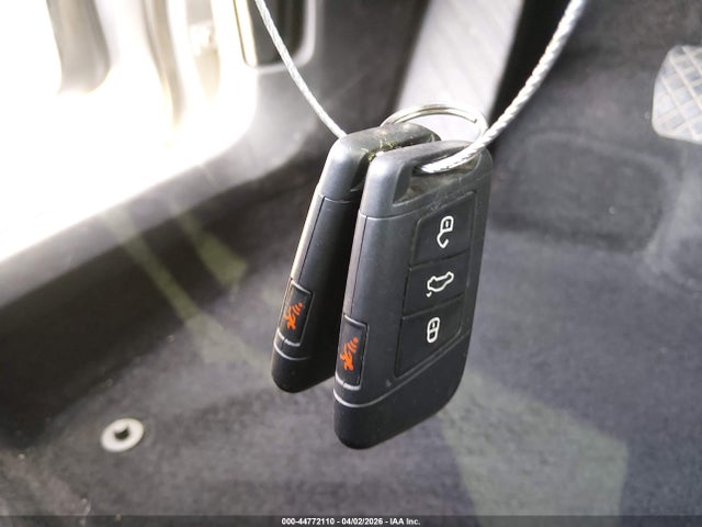 44772110 :رقم المزاد ، 3VWCB7BU9KM255131 vin ، 2019 Volkswagen Jetta 1.4t R-line/1.4t S/1.4t Se مزاد بيع