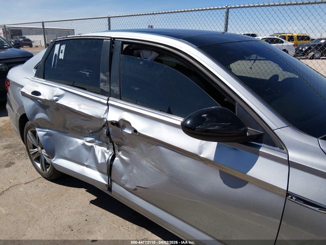 44772110 :رقم المزاد ، 3VWCB7BU9KM255131 vin ، 2019 Volkswagen Jetta 1.4t R-line/1.4t S/1.4t Se مزاد بيع