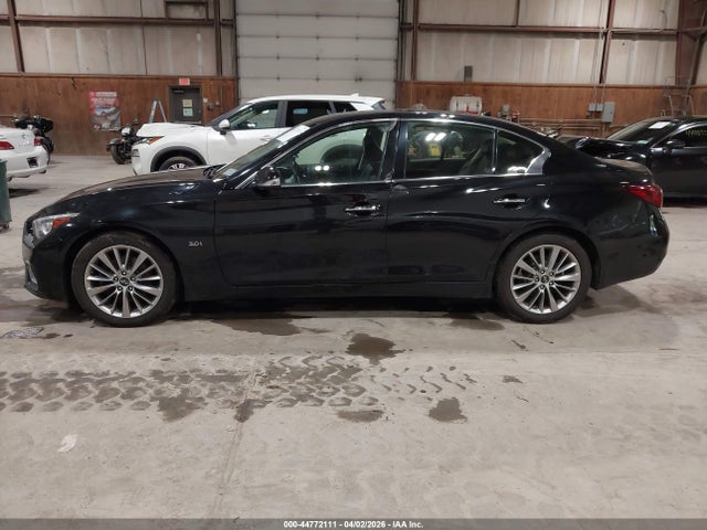 44772111 :رقم المزاد ، JN1EV7AR9JM440874 vin ، 2018 Infiniti Q50 3.0t Luxe مزاد بيع