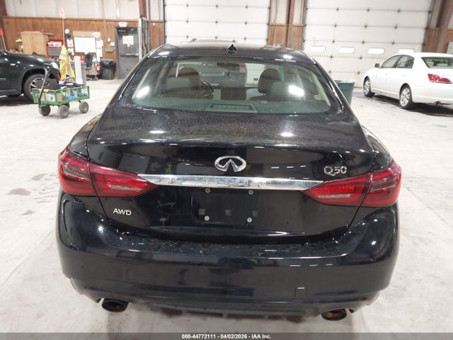 44772111 :رقم المزاد ، JN1EV7AR9JM440874 vin ، 2018 Infiniti Q50 3.0t Luxe مزاد بيع