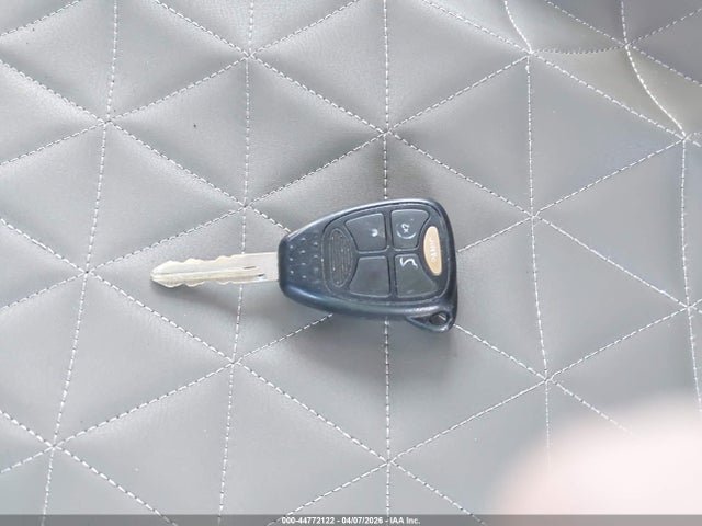 2007 Jeep Commander Sport მანქანა იყიდება აუქციონზე, vin: 1J8HG48P87C528409, აუქციონის ნომერი: 44772122