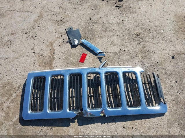 2007 Jeep Commander Sport მანქანა იყიდება აუქციონზე, vin: 1J8HG48P87C528409, აუქციონის ნომერი: 44772122