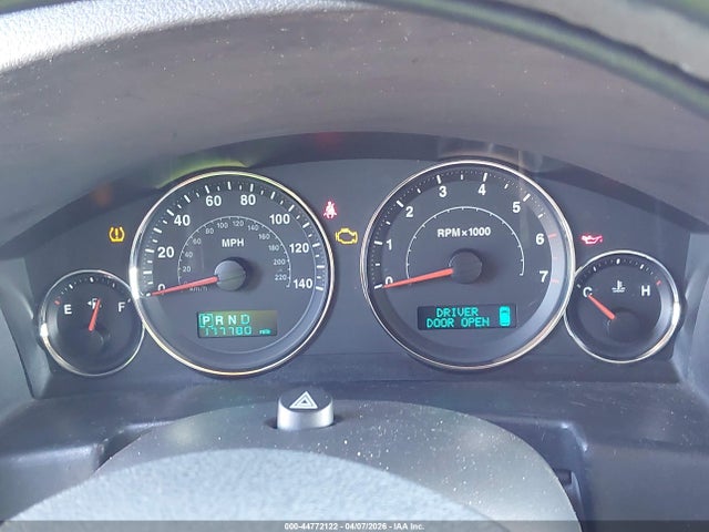 2007 Jeep Commander Sport მანქანა იყიდება აუქციონზე, vin: 1J8HG48P87C528409, აუქციონის ნომერი: 44772122
