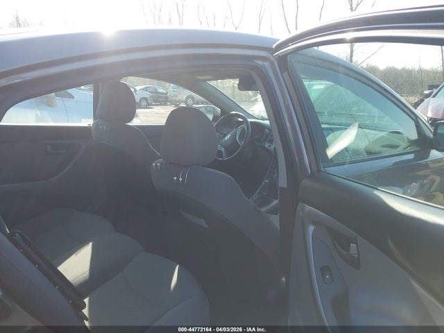 44772164 :رقم المزاد ، 5NPDH4AE6EH469843 vin ، 2014 Hyundai Elantra Se مزاد بيع