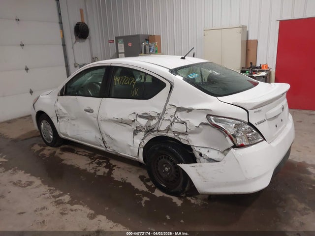 2017 NISSAN VERSA 3N1CN7AP2HL859529 Photo 2