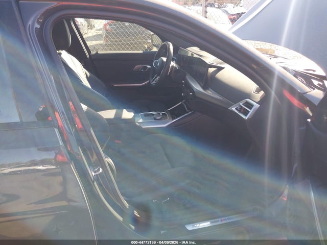 44772199 :رقم المزاد ، 3MW89CW05S8F24624 vin ، 2025 Bmw 330i Xdrive مزاد بيع