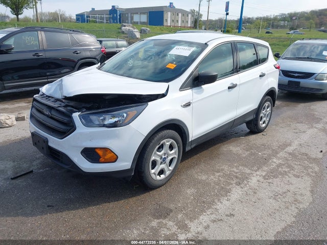 2019 Ford Escape S მანქანა იყიდება აუქციონზე, vin: 1FMCU0F74KUC45722, აუქციონის ნომერი: 44772235