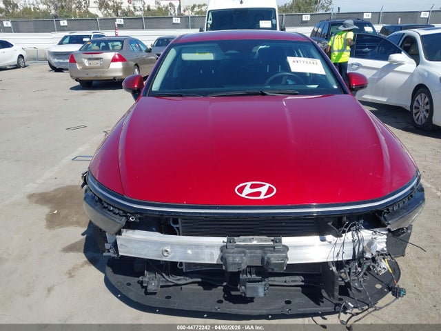 2025 Hyundai Sonata Sel მანქანა იყიდება აუქციონზე, vin: KMHL64JA6SA428688, აუქციონის ნომერი: 44772242