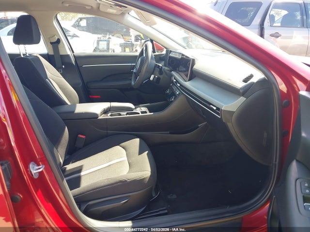 2025 Hyundai Sonata Sel მანქანა იყიდება აუქციონზე, vin: KMHL64JA6SA428688, აუქციონის ნომერი: 44772242