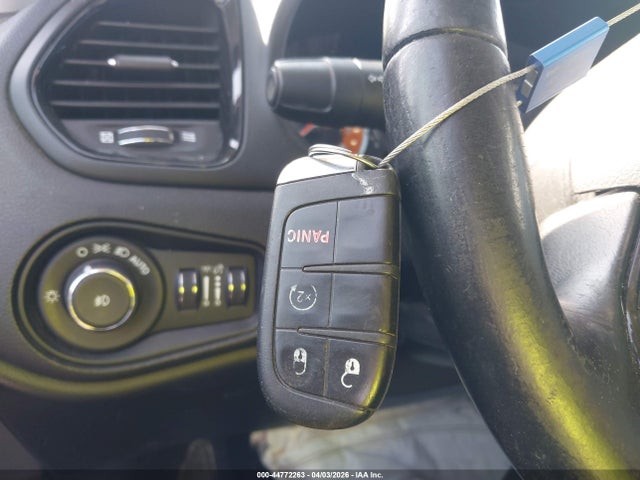 2016 Jeep Renegade Justice მანქანა იყიდება აუქციონზე, vin: ZACCJBBTXGPD92924, აუქციონის ნომერი: 44772263