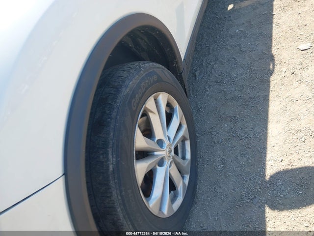 5N1AT2MV6GC842813 Nissan ROGUE SV