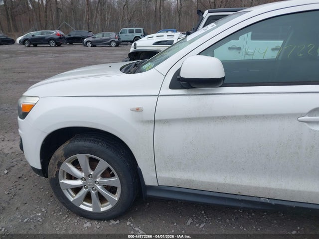 Продажа на аукционе авто 2015 Mitsubishi Outlander Sport Es, vin: 4A4AR3AU0FE020718, номер лота: 44772266